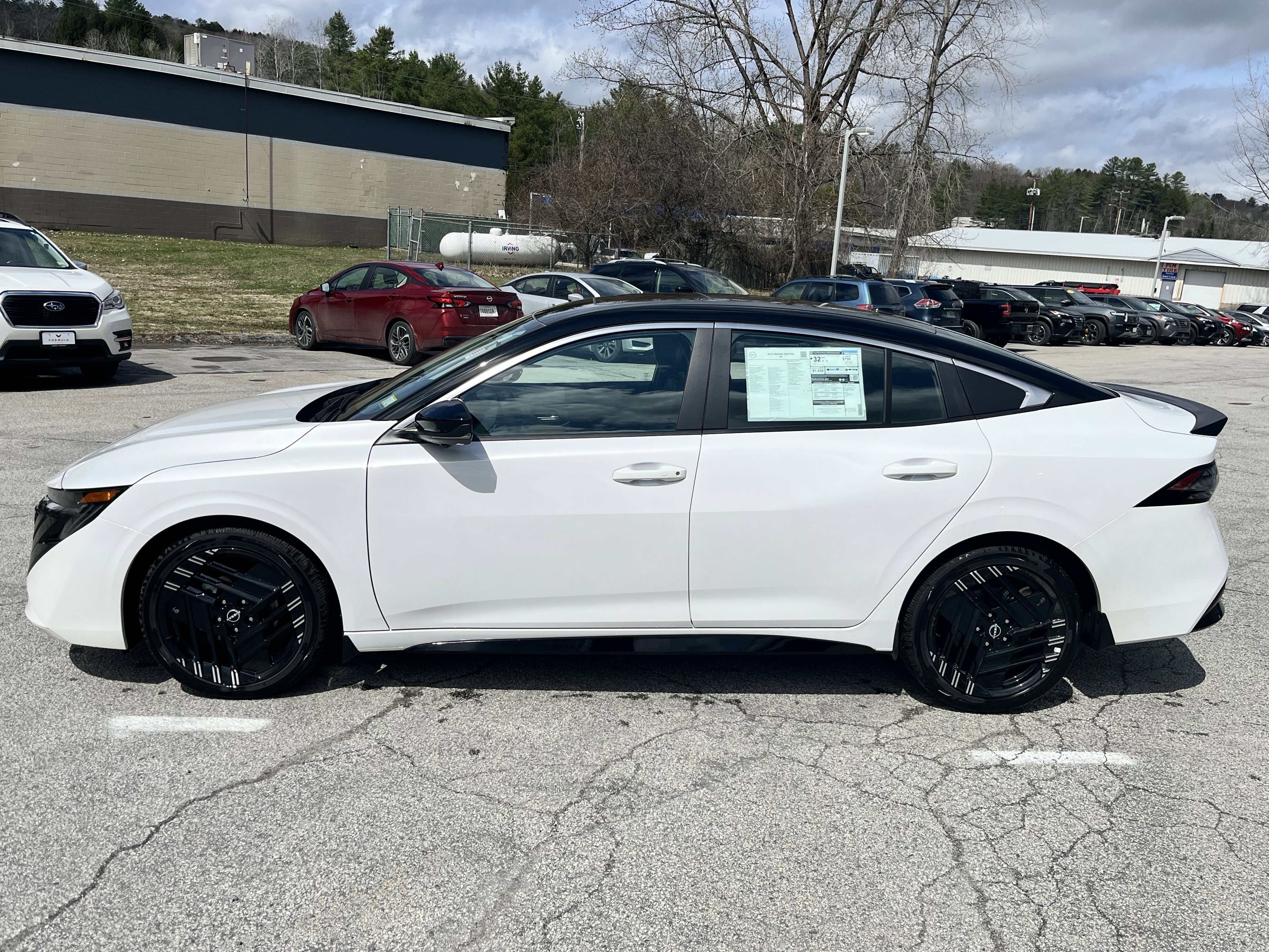 New 2026 Nissan Sentra SR w/ SR Premium Package FWD image 3