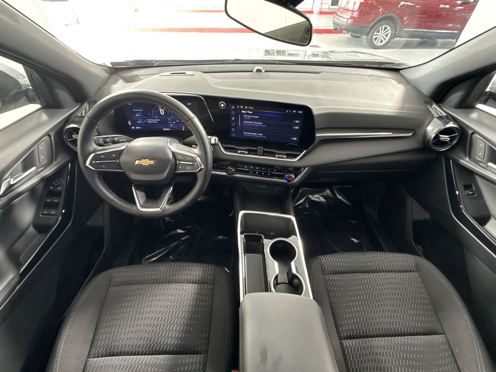 Used 2025 Chevrolet Equinox LT FWD image 23