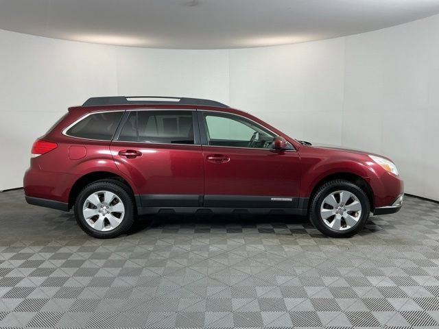 Used 2012 Subaru Outback 2.5i Premium w/ All-Weather Pkg AWD/4WD image 4
