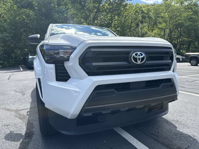 New 2026 Toyota Tacoma SR AWD/4WD image 12
