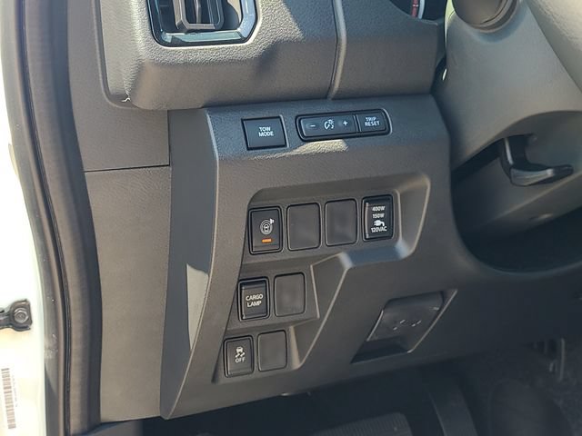 New 2026 Nissan Frontier SV w/ SV Convenience Package AWD/4WD image 13