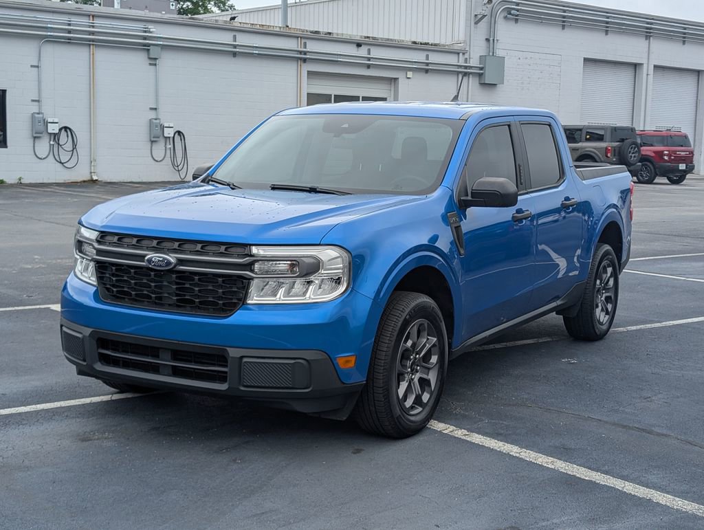 Used 2022 Ford Maverick XLT FWD image 3