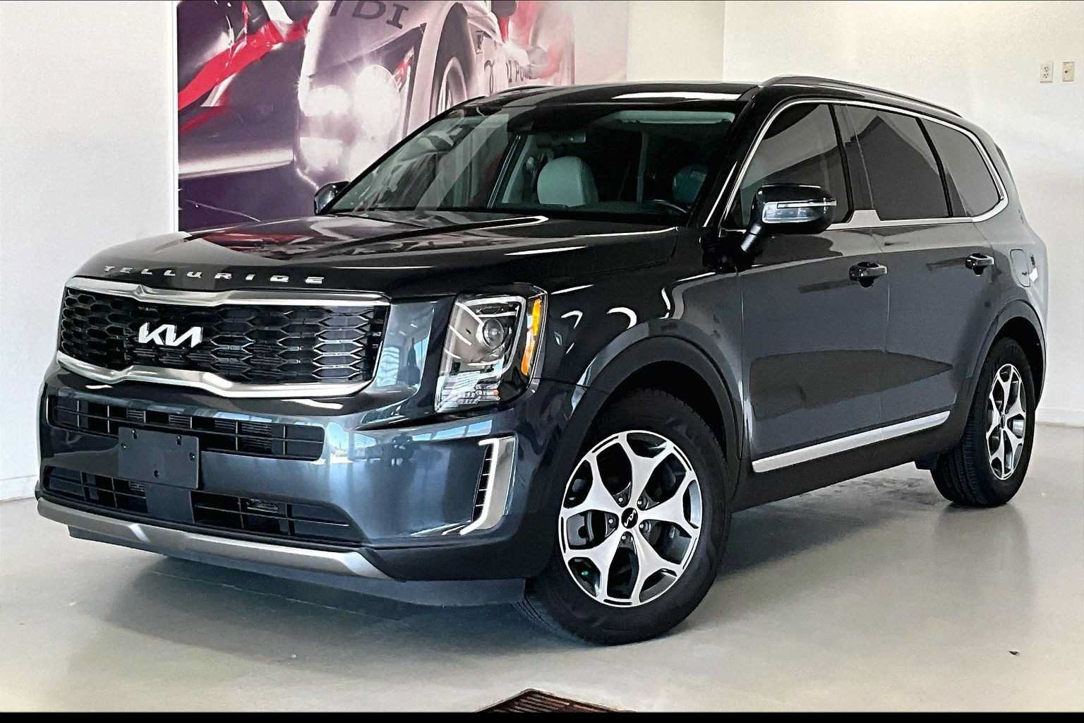 Used 2022 Kia Telluride EX AWD/4WD image 1