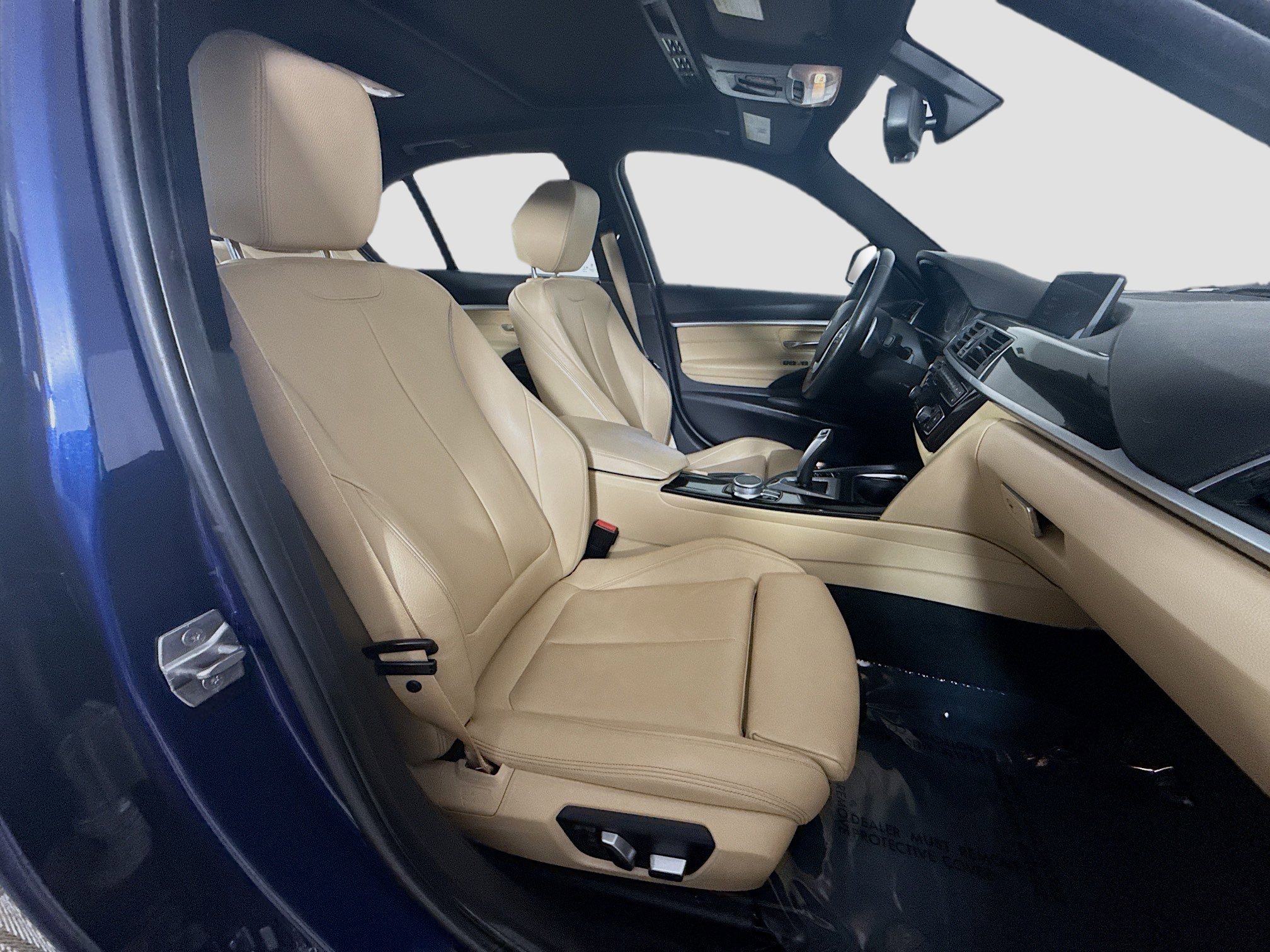 Used 2017 BMW 330e image 29