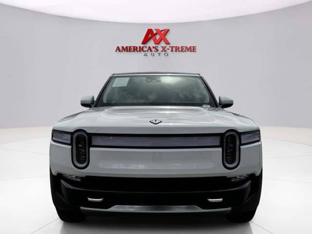 Used 2024 Rivian R1S Adventure image 7