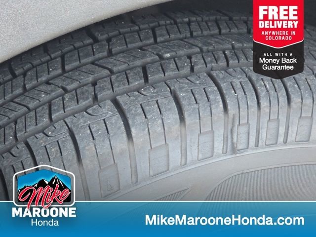 Used 2013 Toyota RAV4 XLE FWD image 4