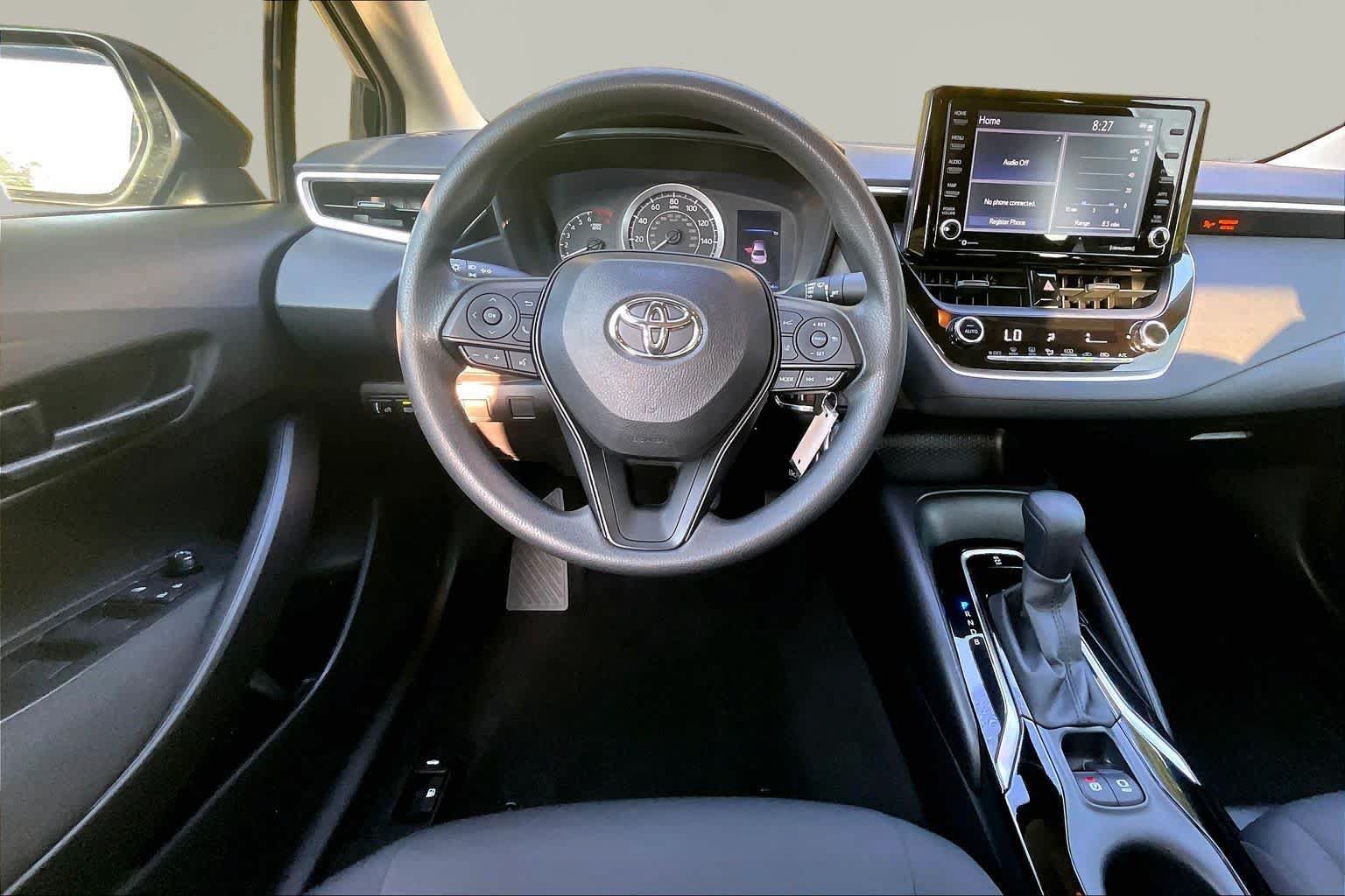 Certified 2022 Toyota Corolla LE FWD image 6