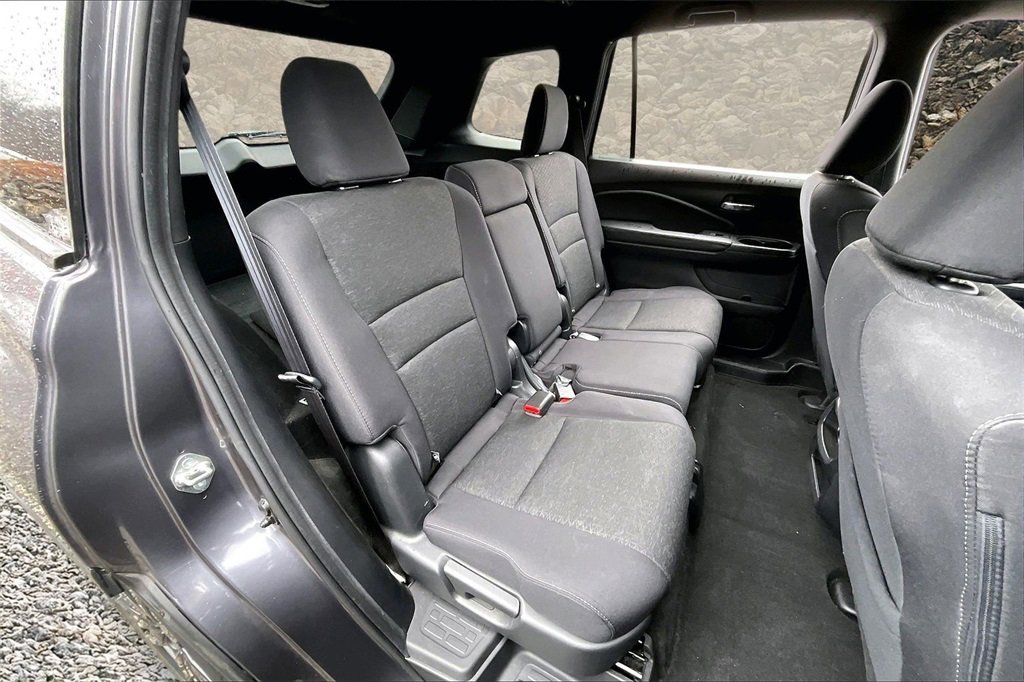 Used 2019 Honda Passport Sport image 18