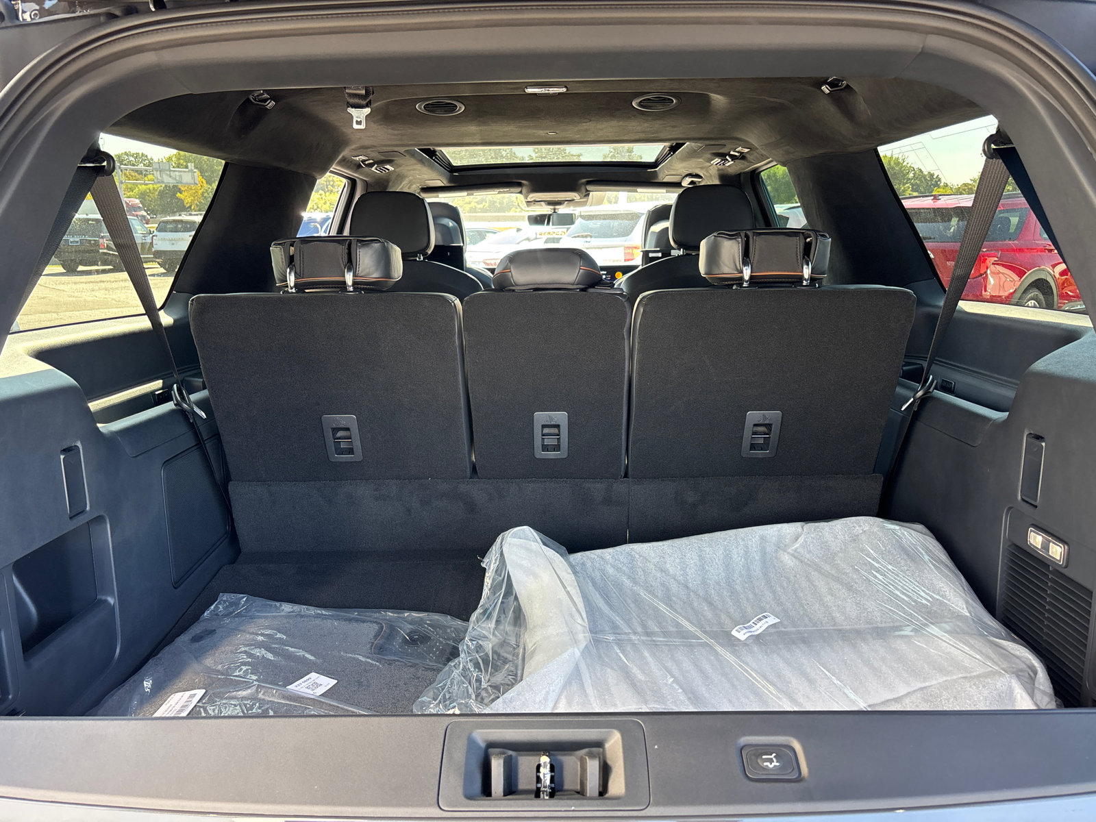 New 2025 Lincoln Navigator L Black Label image 9