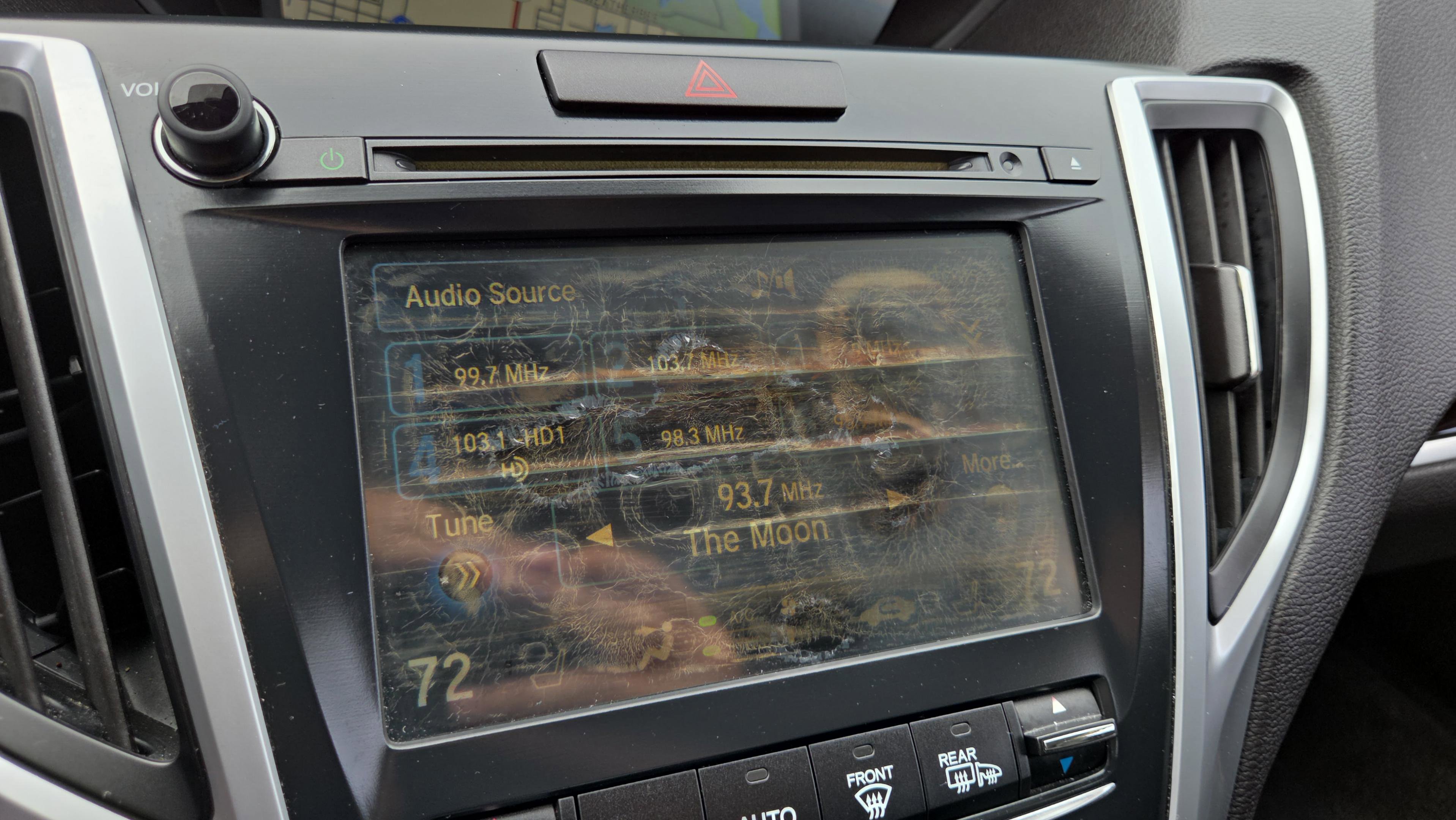 Used 2015 Acura TLX w/ Technology Package FWD image 29
