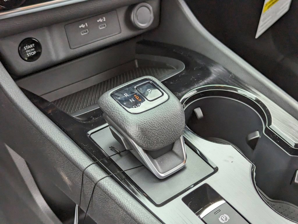 New 2025 Nissan Rogue SV AWD/4WD image 19