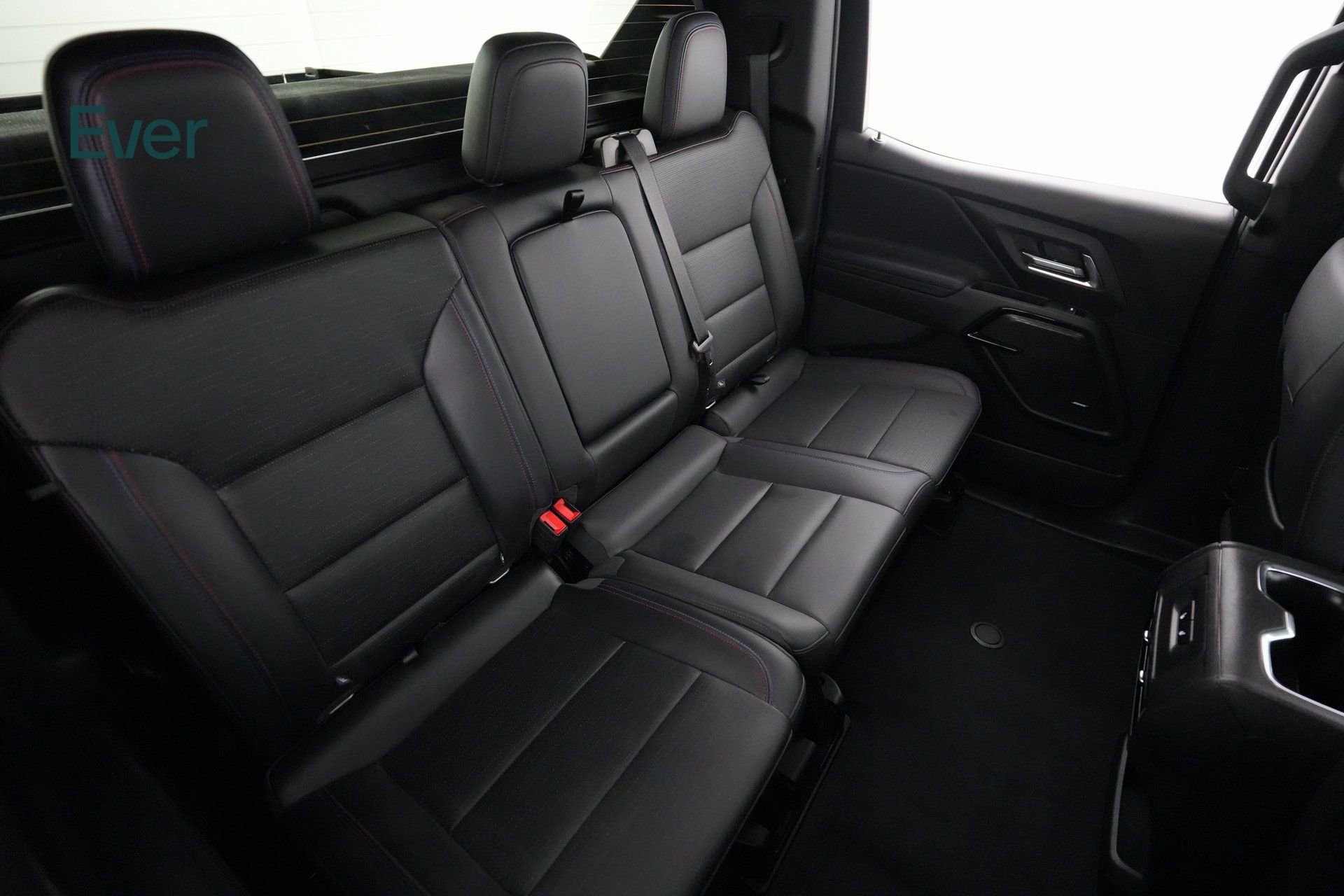 Used 2024 Chevrolet Silverado EV RST image 7