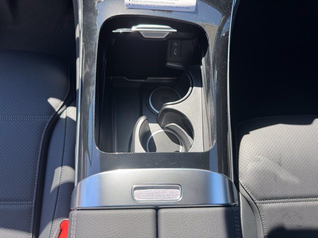 Used 2026 Mercedes-Benz GLC 300 4MATIC image 16