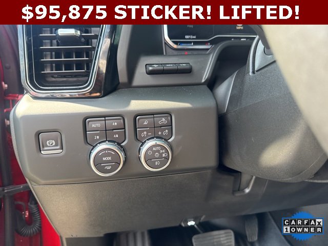 Used 2025 GMC Sierra 2500 AT4X image 41