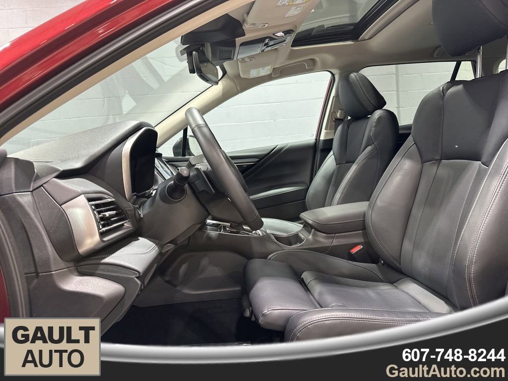 Used 2025 Subaru Outback Limited XT w/ Popular Package #2 image 13