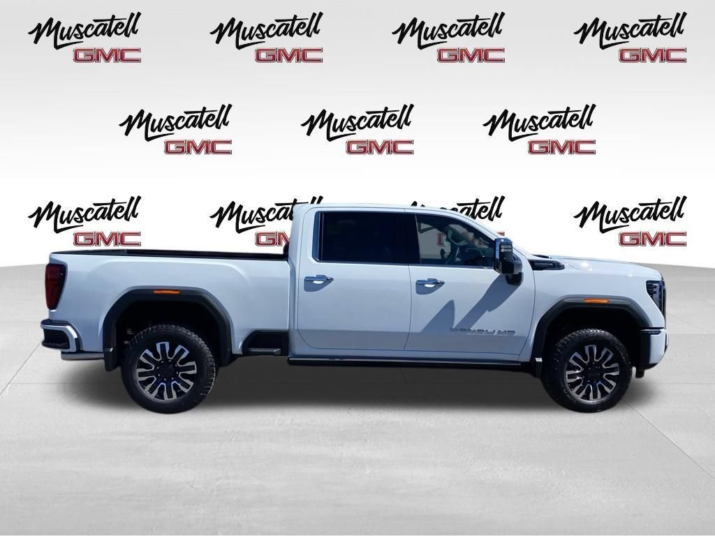 New 2026 GMC Sierra 3500 Denali Ultimate AWD/4WD image 4