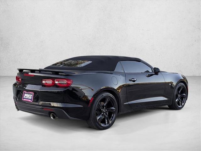 Used 2023 Chevrolet Camaro LT w/ Technology Package image 5