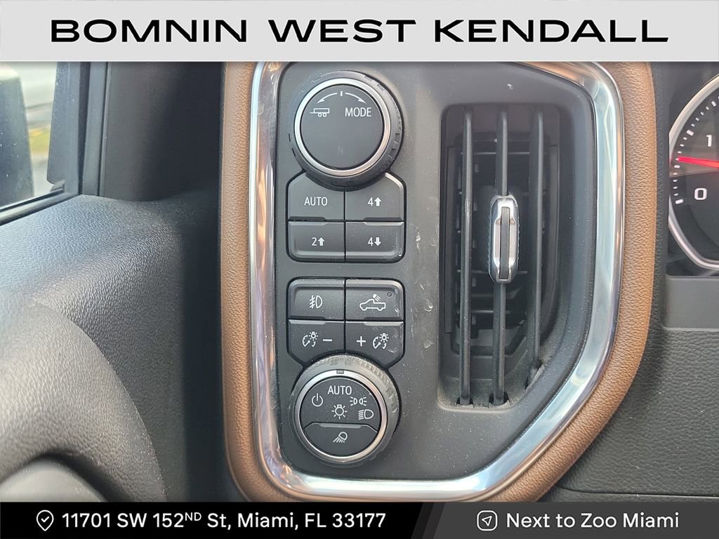 Used 2022 Chevrolet Silverado 2500 High Country w/ Z71 Off-Road Package image 26