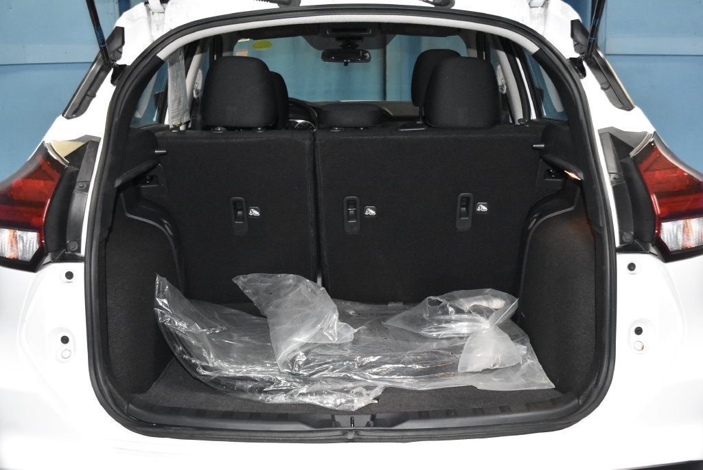 Used 2025 Nissan Kicks Play S FWD image 24