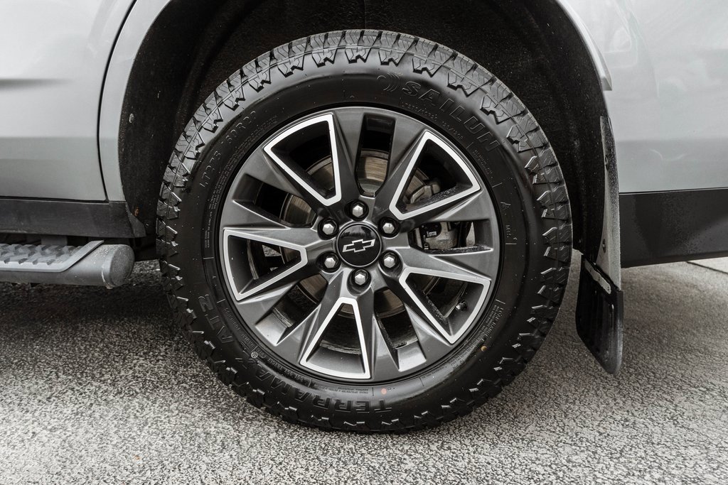 Used 2024 Chevrolet Tahoe Z71 image 42