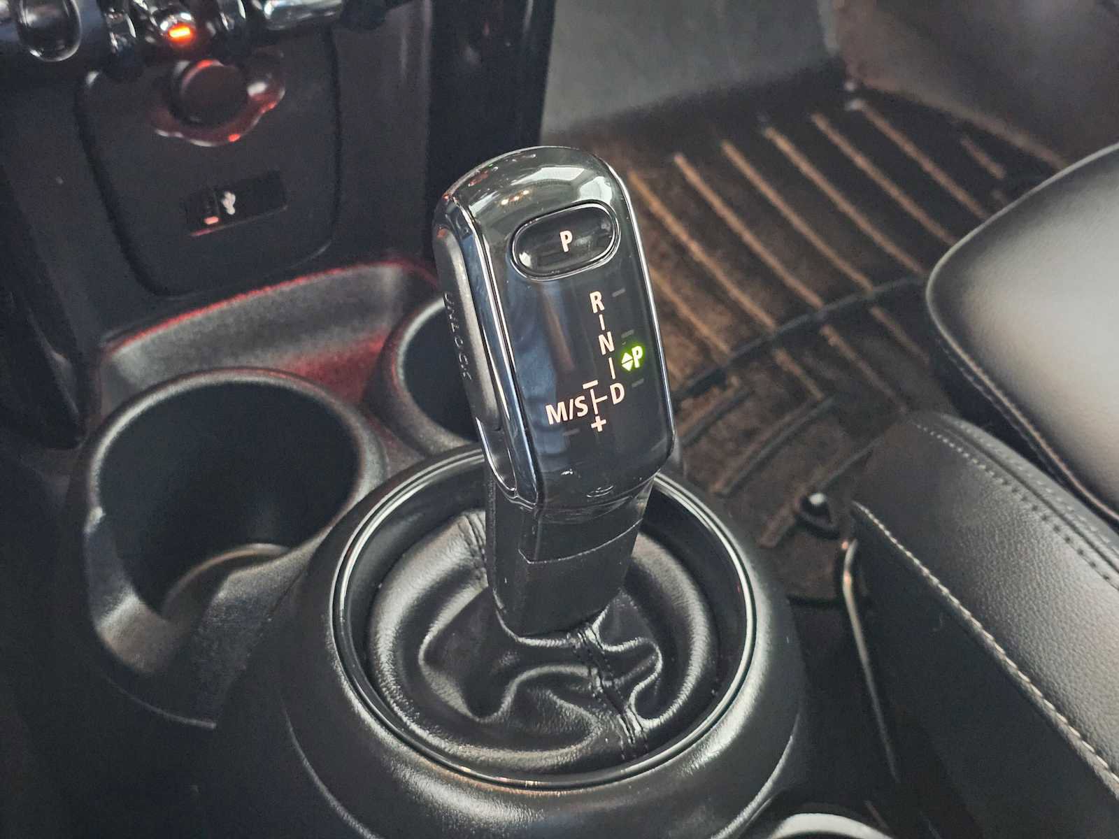 Used 2022 MINI Cooper S image 30