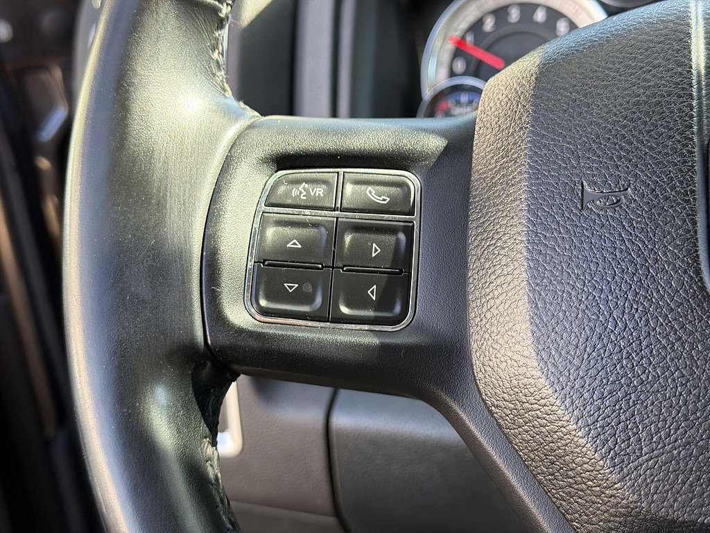 Used 2018 RAM 1500 Big Horn RWD image 34