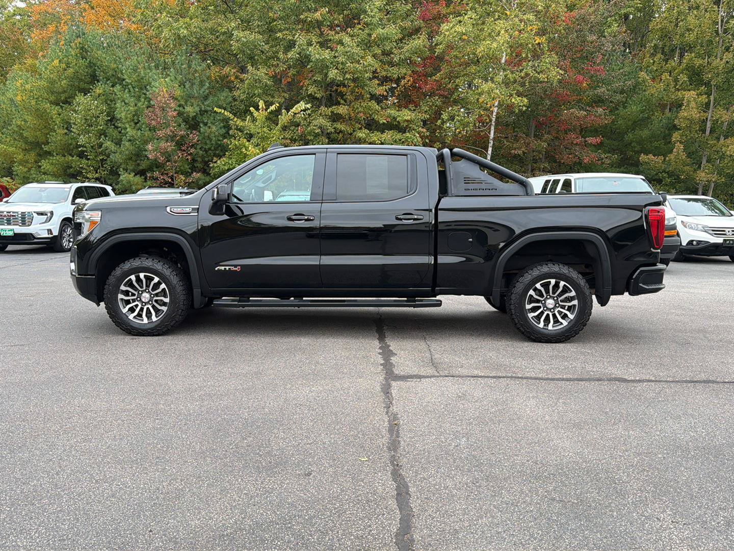 Certified 2019 GMC Sierra 1500 AT4 w/ Off Road Performance Package AWD/4WD image 2