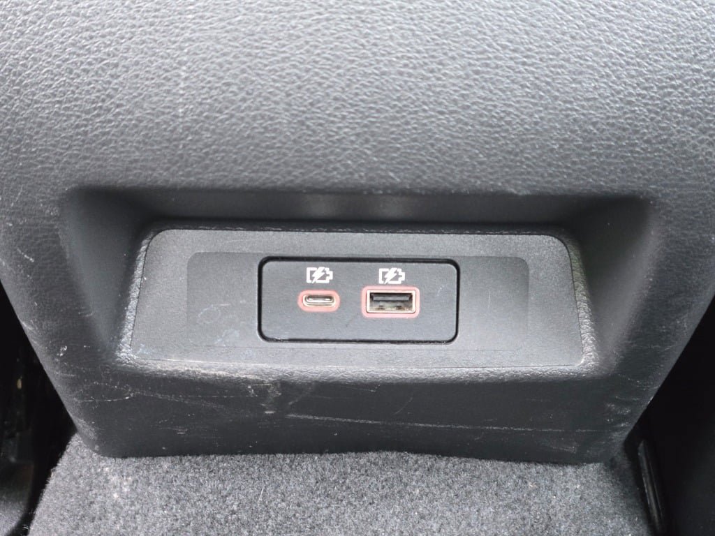 Used 2025 Nissan Altima 2.5 SV FWD image 17