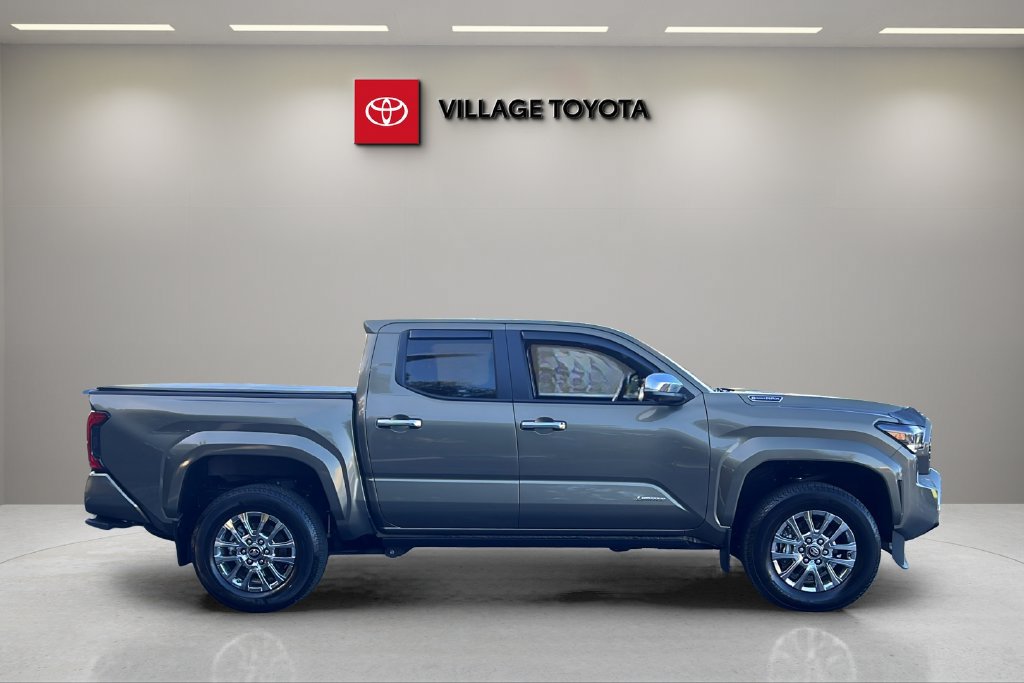 Certified 2025 Toyota Tacoma Limited AWD/4WD image 6
