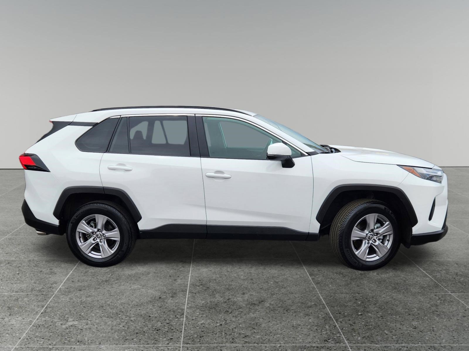 Certified 2025 Toyota RAV4 XLE AWD/4WD image 8