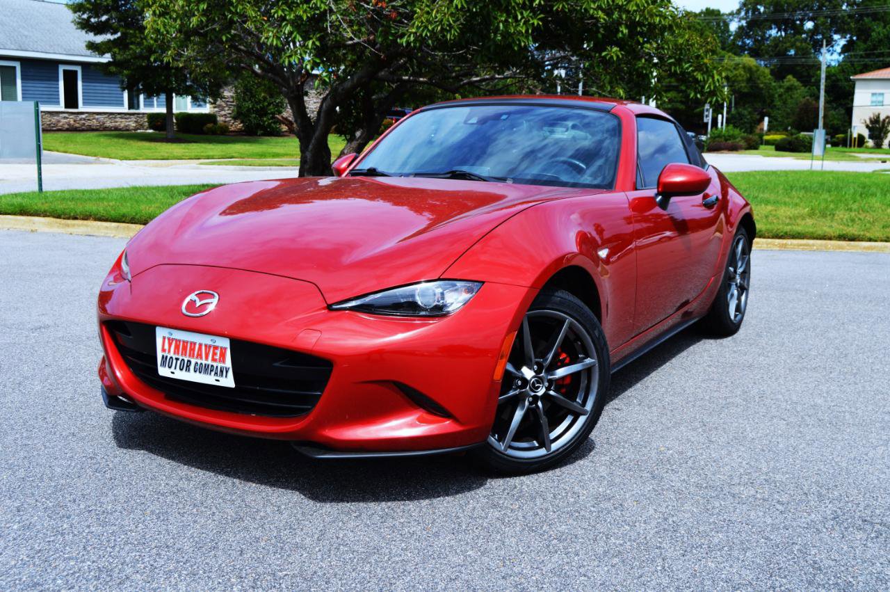 Used 2017 MAZDA MX-5 Miata RF Grand Touring image 3