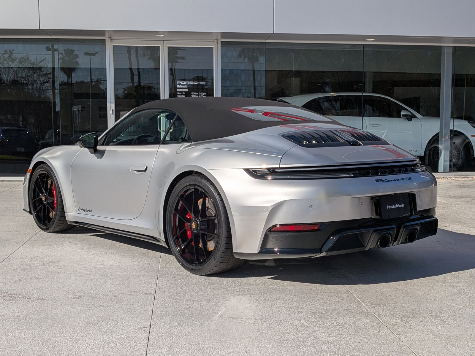 New 2026 Porsche 911 Carrera GTS image 3