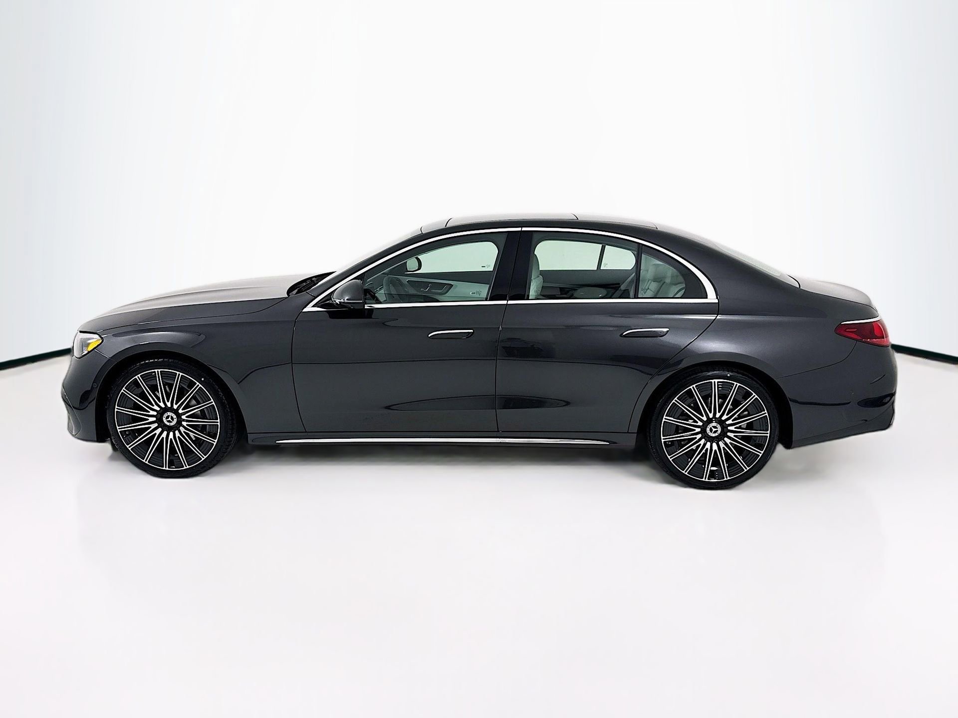 New 2026 Mercedes-Benz E 350 Sedan image 5