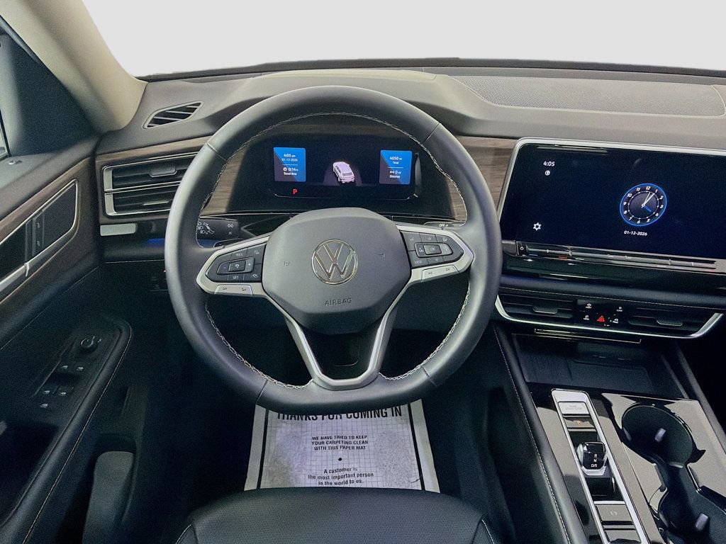 Used 2025 Volkswagen Atlas SEL image 24