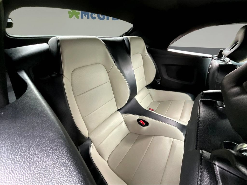 Used 2017 Ford Mustang Premium RWD image 26