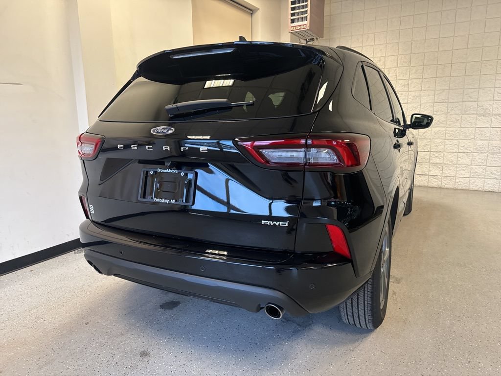 Used 2024 Ford Escape ST-Line w/ Tech Pack #1 AWD/4WD image 45