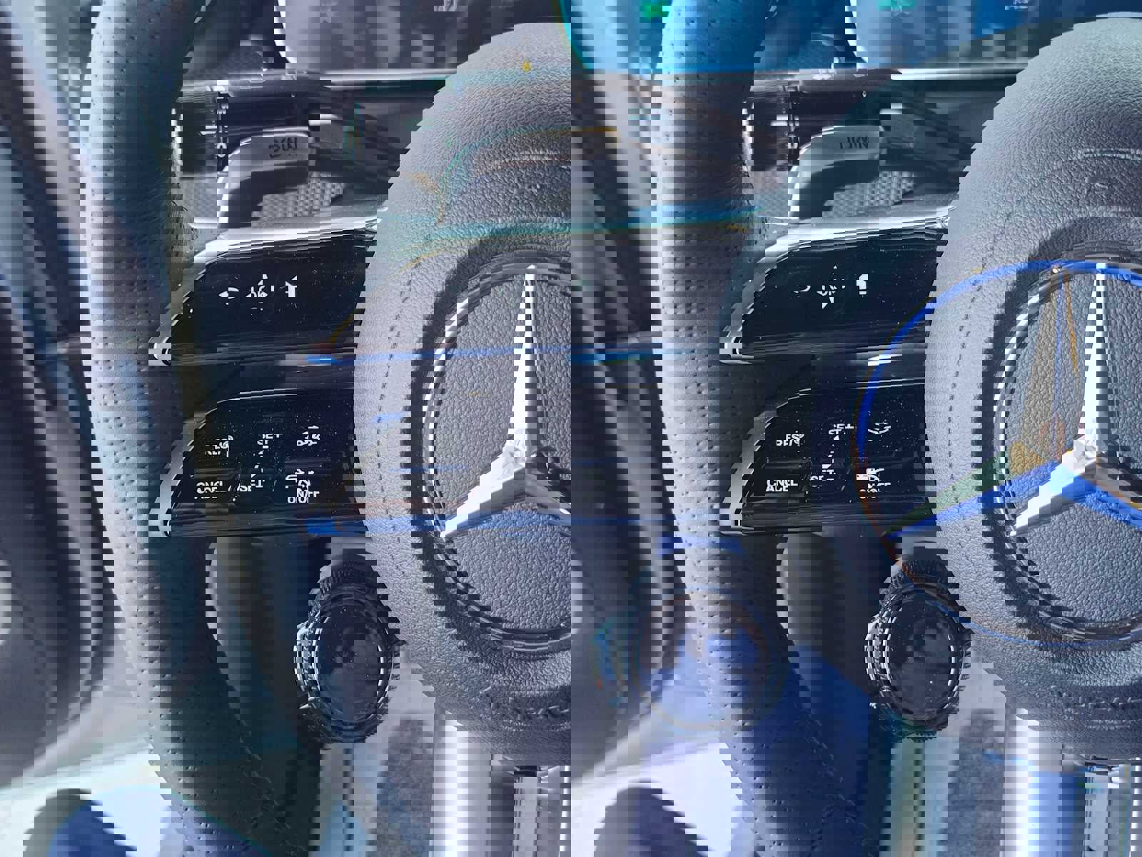 Used 2024 Mercedes-Benz C 43 AMG 4MATIC Sedan image 34