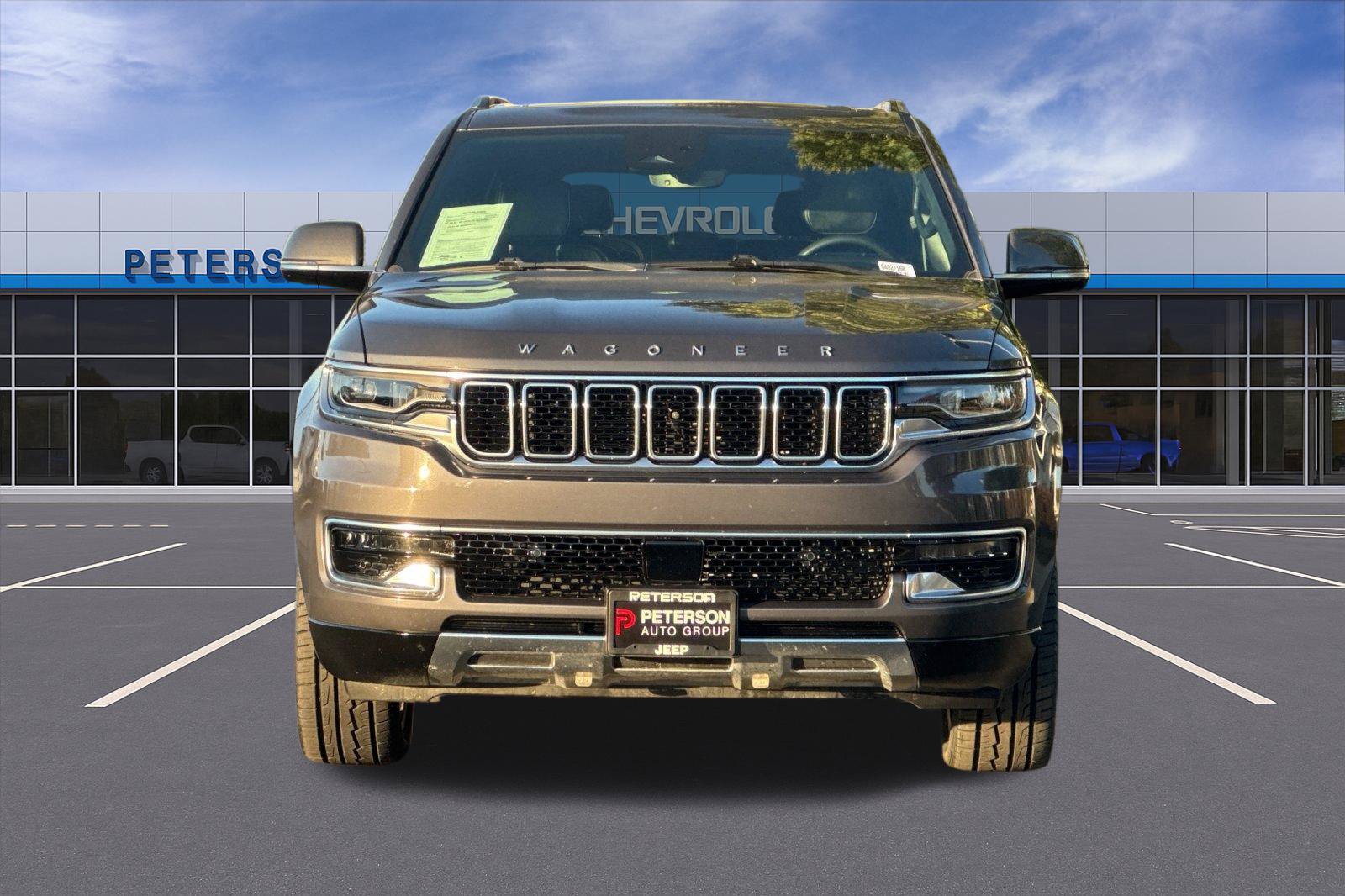 Used 2022 Jeep Wagoneer Series III w/ Premium Group I AWD/4WD image 9