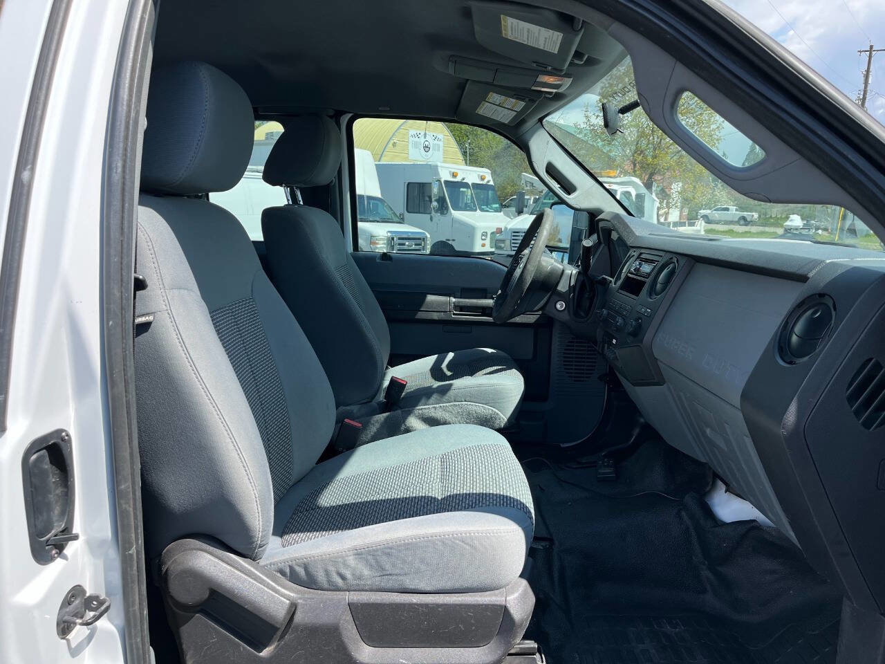 Used 2011 Ford F350 XL w/ PWR Equipment Group AWD/4WD image 16