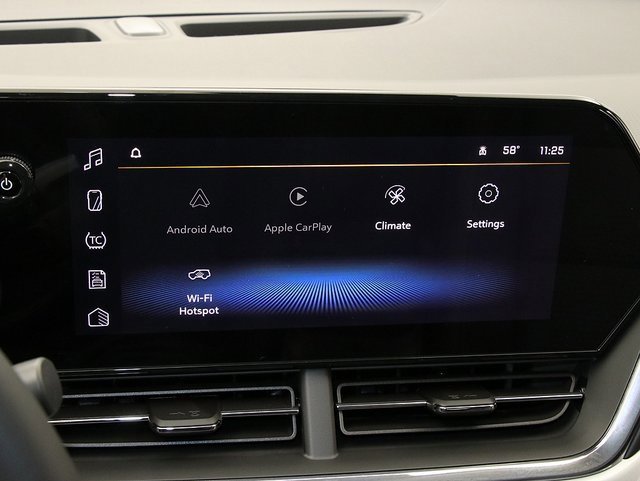 New 2026 Chevrolet Trax LT w/ Driver Confidence Package image 17