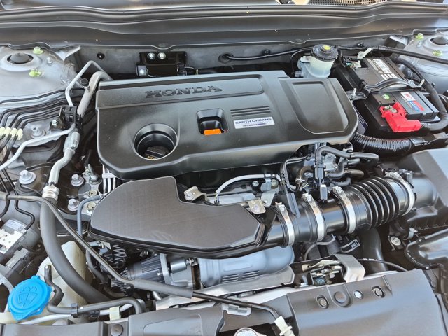 Used 2018 Honda Accord Touring image 29