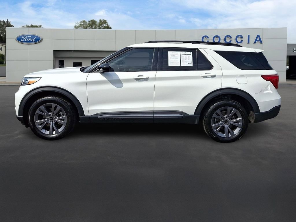 Certified 2023 Ford Explorer XLT w/ Equipment Group 202A image 7