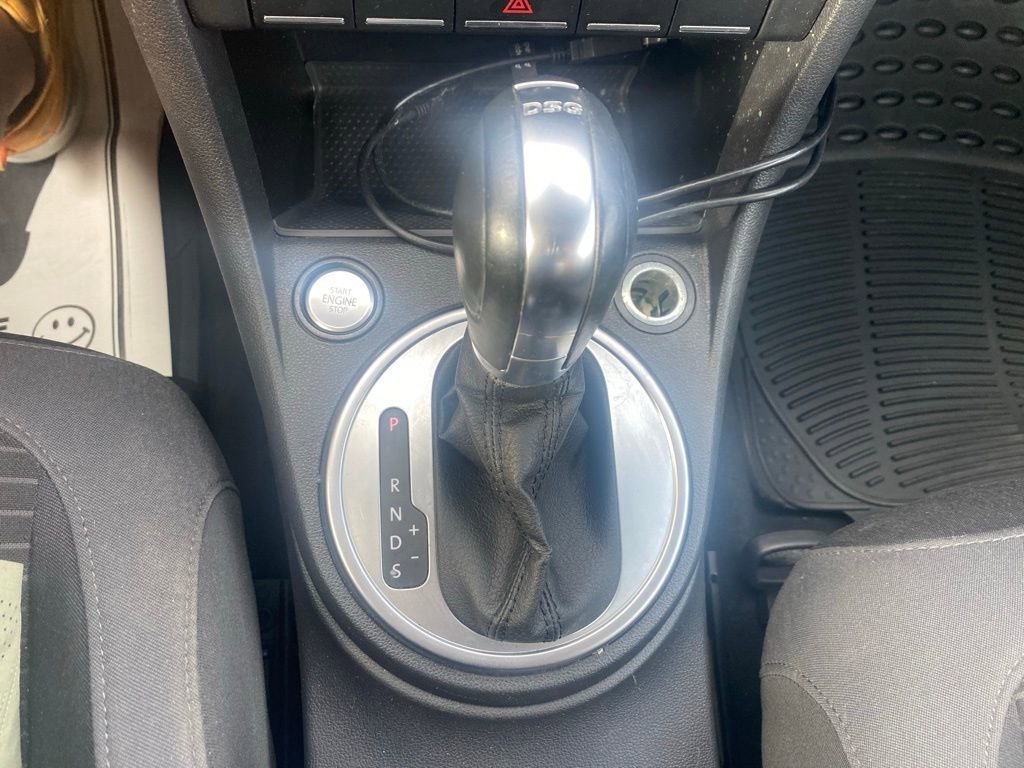 Used 2012 Volkswagen Beetle Turbo image 14