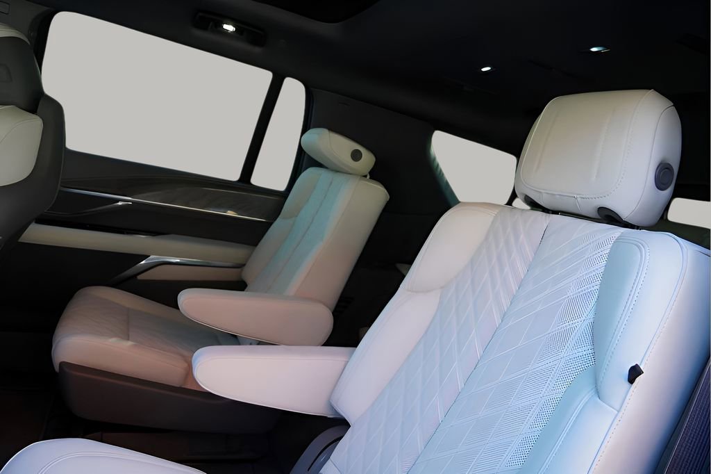 New 2026 Cadillac Escalade IQL Sport 1 image 31