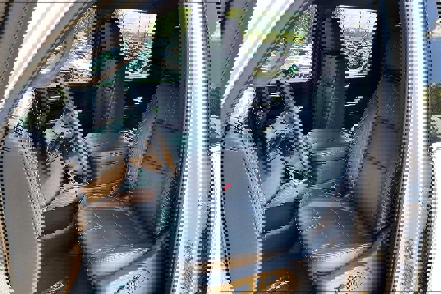 Used 2023 Chevrolet Silverado 3500 High Country image 24