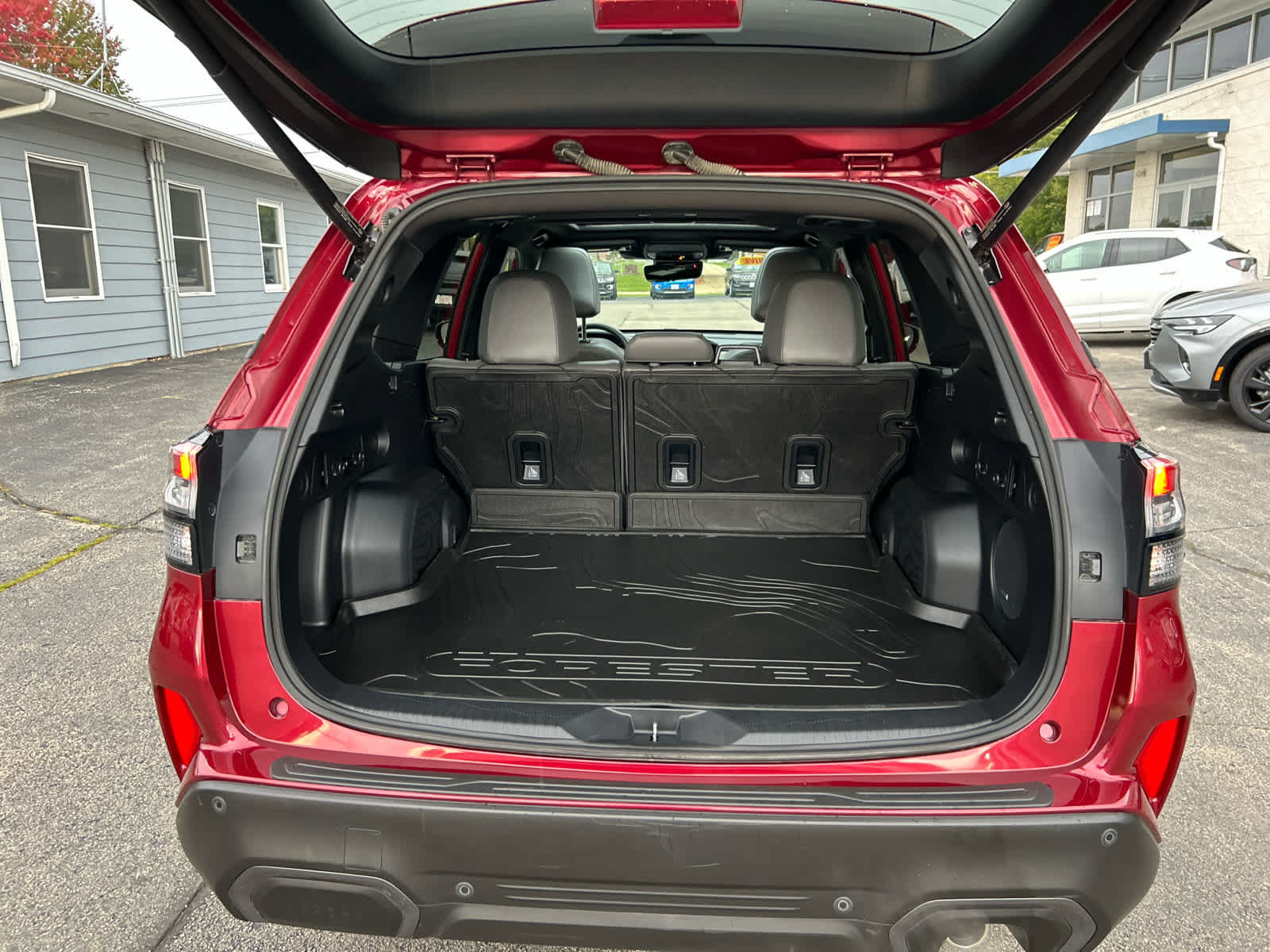 Used 2025 Subaru Forester Limited w/ Popular Package #1 AWD/4WD image 25