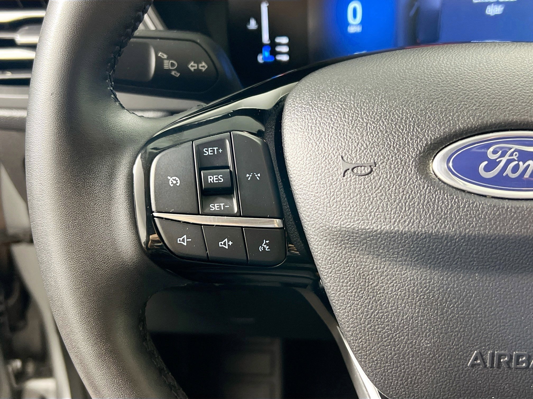 Used 2024 Ford Escape Active image 18