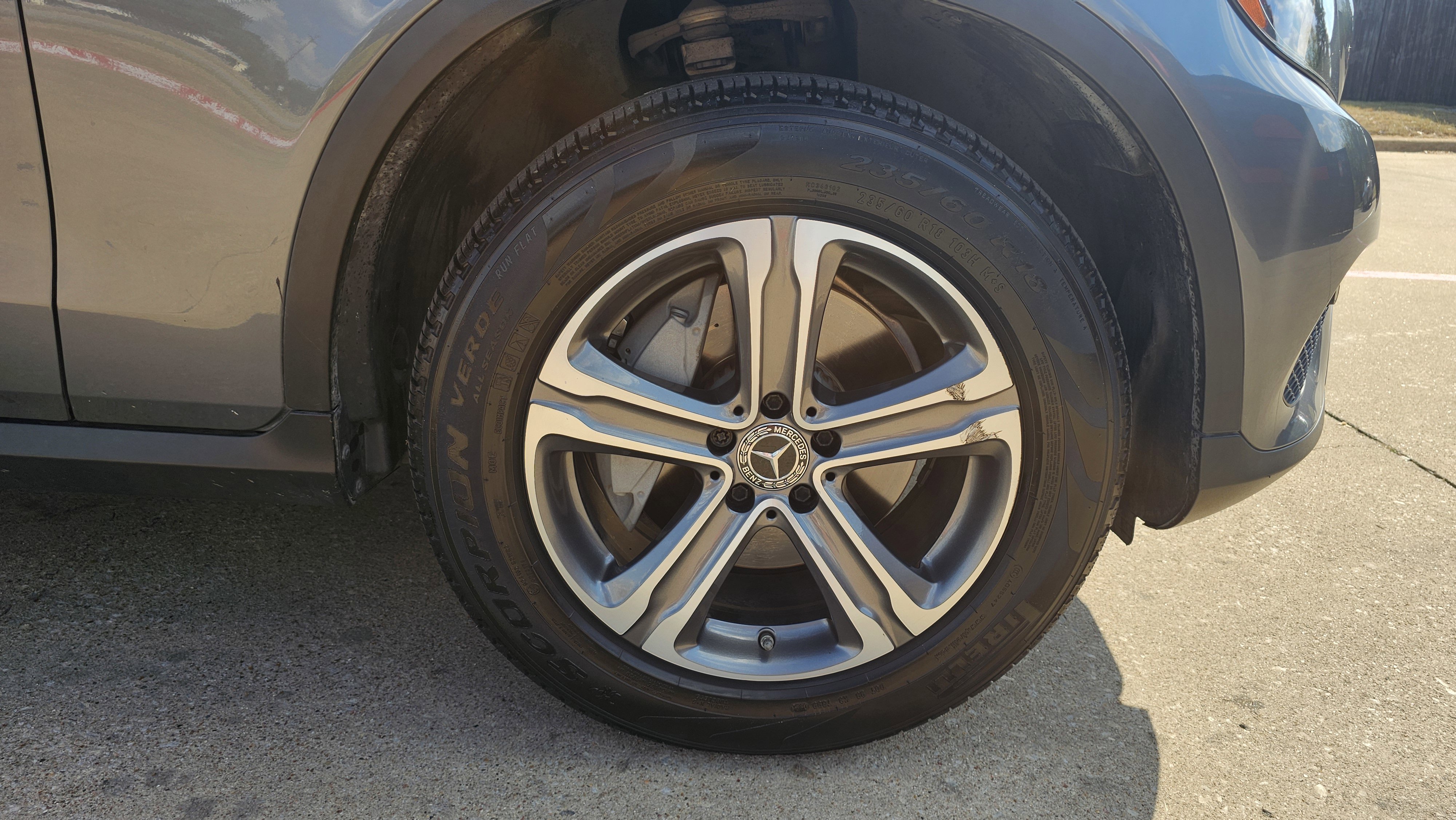 Used 2019 Mercedes-Benz GLC 300 w/ Premium Package image 16
