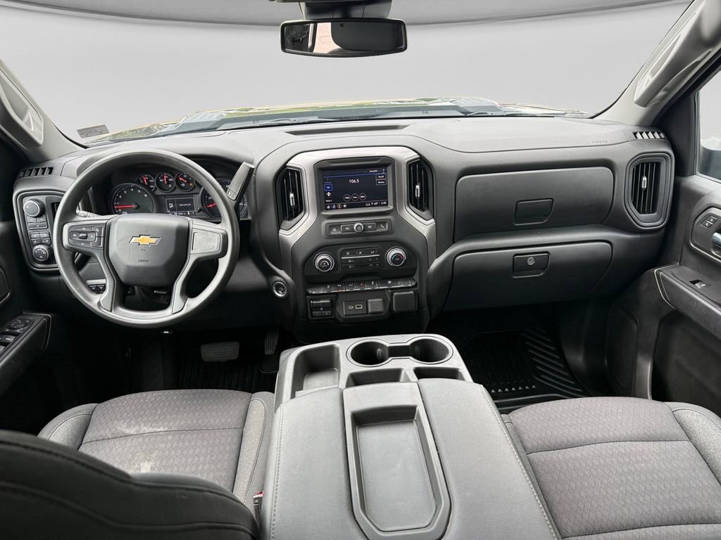 Used 2024 Chevrolet Silverado 2500 Custom w/ Custom Value Package AWD/4WD image 15