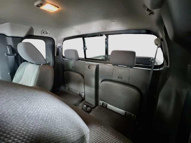 Used 2014 Nissan Frontier SV w/ SV Value Truck Package RWD image 23